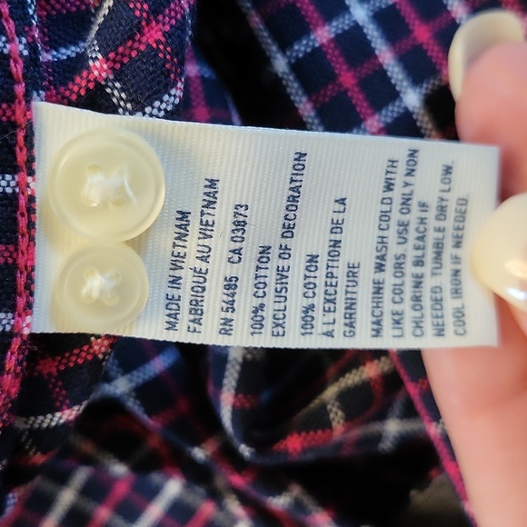 American Eagle Classic Fit Checkerd Button Down Shirt - Picture 7 of 7